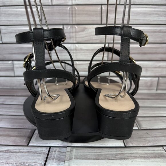 Stuart Weitzman Women's Black Leather Grecian Buckle Wedge Sandals Size 7-NEW - Picture 4 of 8